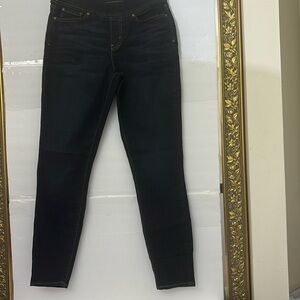 Pull-on Skinny Jeans